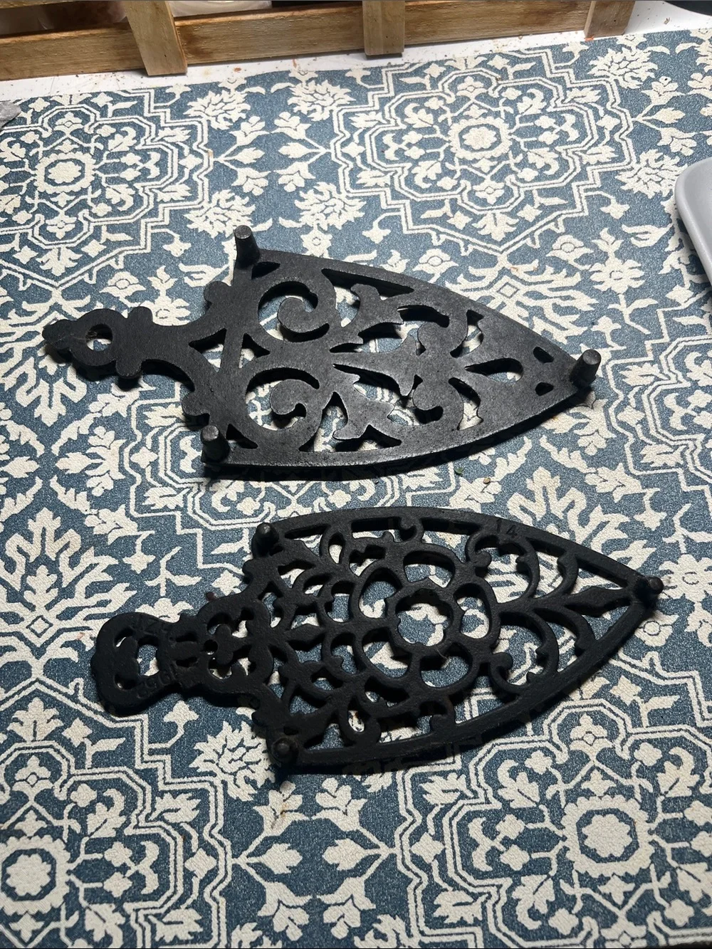 Black Vintage Cast Iron Decorative Wall Trivet - Ornate Scroll Design